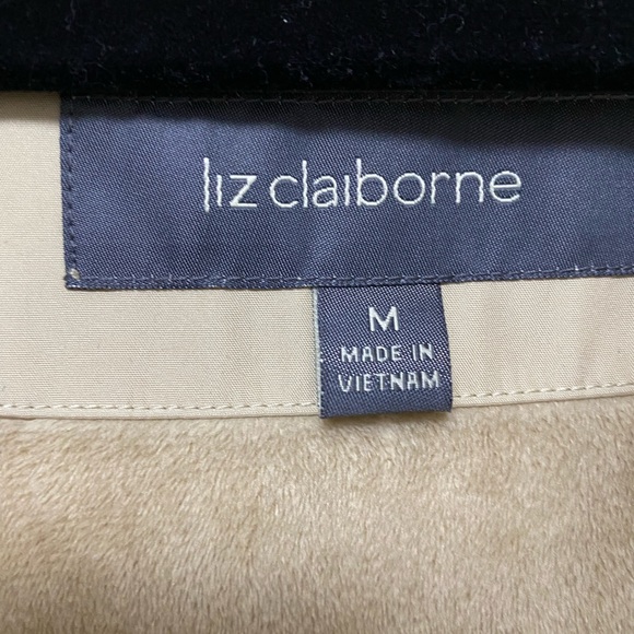 LIZ CLAIBORNE Belted Button Khaki Trench Coat With Removable Liner EUC - Medium - Picture 6 of 6